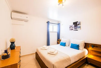 Apartment in Albufeira mit Zugang zum Pool