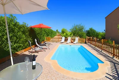 Haus in Campos mit Pool in der Nähe von Cala...