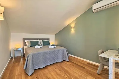 One-Bedroom Apartment With Terrace And Sea...