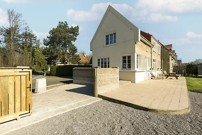 Villa les Aubépines a Wimille con giardino