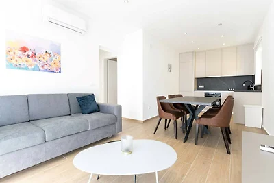 Luxury Living at Horizon Retreat - Standard T...