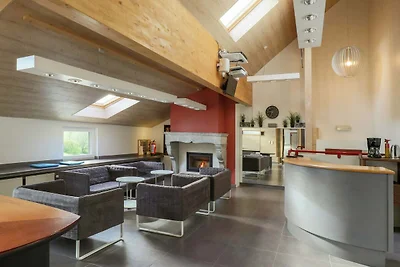 Gem�tliches Haus in Sainte-Ode mit Sauna