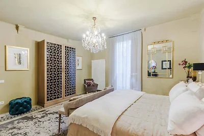 Historic garden retreat in Lucca
