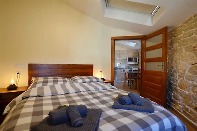 Urban and Upscale Homes Rovinj Old Town - Com...