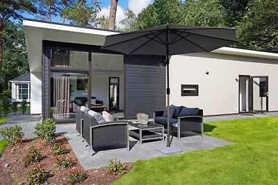 Modernes Chalet am Waldrand