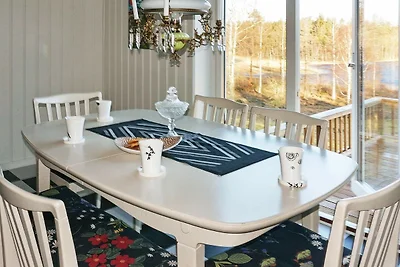 5 persone case ad HÄRADSBÄCK