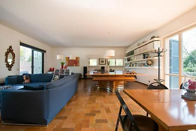 Elegante Villa mit Pool