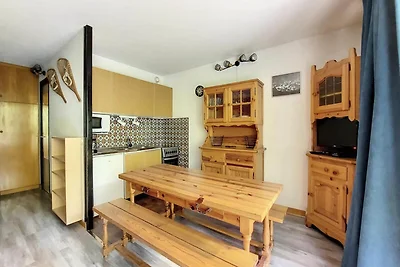 Angenehme Wohnung mit Balkon