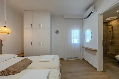 Villa a Damnoni vicino alla Spiaggia con...