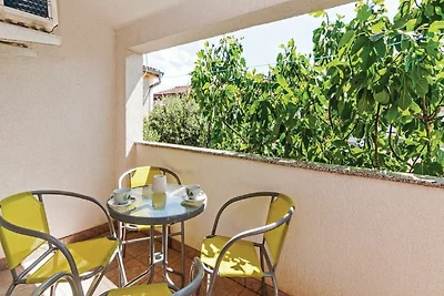 Apartments Hak - One Bedroom Apartment with T...