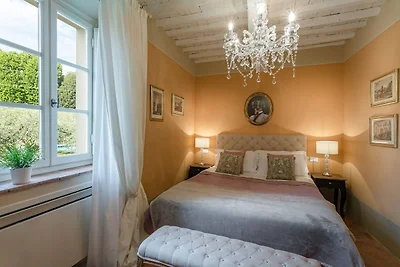 Villa in der Toskana mit Weinbergblick
