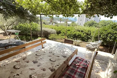 One bedroom apartment with sea view (1)