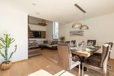 Chalet in Neukirchen am Grossvenediger mit...