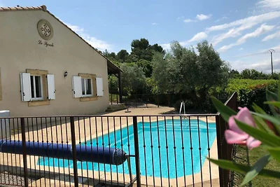 Accogliente villa con piscina