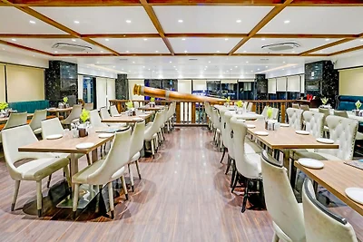 Eleganza di lusso a Magarpatta City Pune