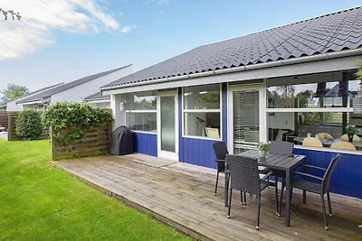6 Personen Ferienhaus in Væggerløse-By Traum