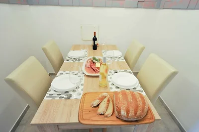 Relax and Rustic Apartments with Terrace - Cl...