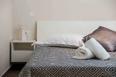 Modern Comfort  - One Bedroom Apartment...