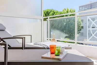 Apartment in Palm Beach mit Zugang zum Pool