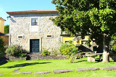 Eccellente Cottage a Santa Comba con Piscina