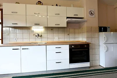 Holiday Apartment Vuković - Three Bedroom Hol...