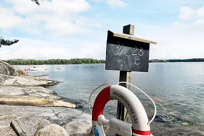 5 persone case ad DJURHAMN-By Traum