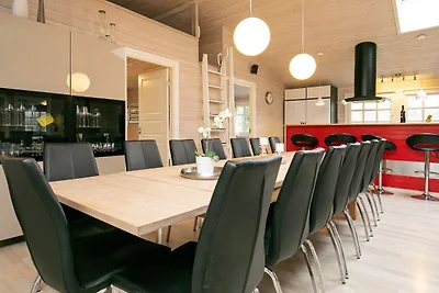 15 Personen Ferienhaus in Hals-By Traum