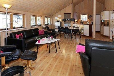 Elegant Holiday Home in Hadsund with Sauna