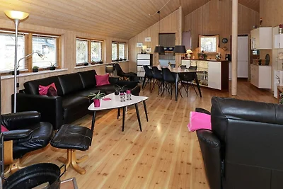 10 persone case ad Hadsund
