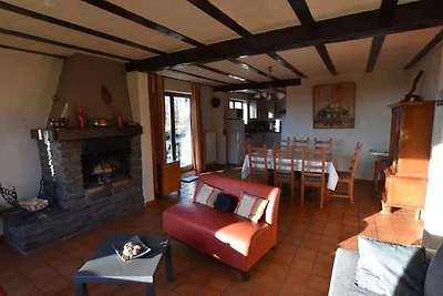 Ferienhaus in Xhoffraix mit Terrasse