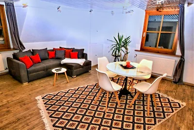 Elegante Ferienwohnung mit Außenpool...