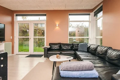 5 Sterne Ferienhaus in Sjølund
