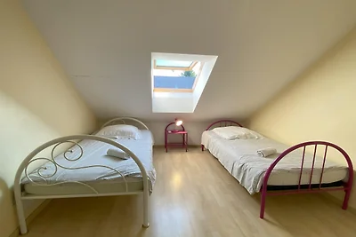 Komfortables Ferienhaus, nur 200 m zum Sandst...