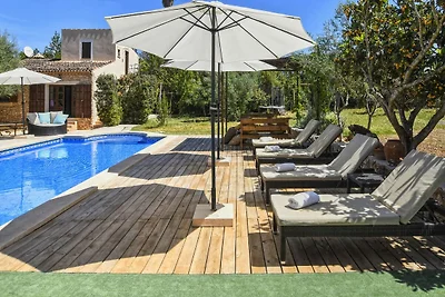 Schönes Ferienhaus mit privatem Pool