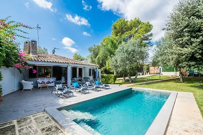 Ferienhaus mit großem Privatpool