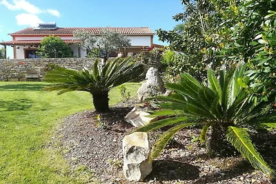 Carcavelos Villa mit Pool