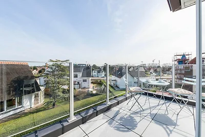 Tjènne 202 in Koksijde mit sonniger Terrasse