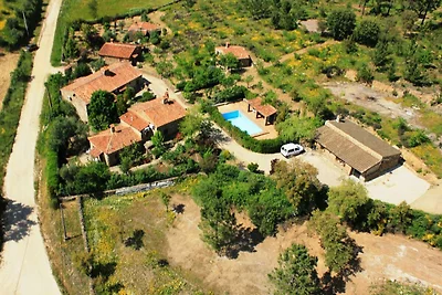 Accogliente casa vacanze con piscina