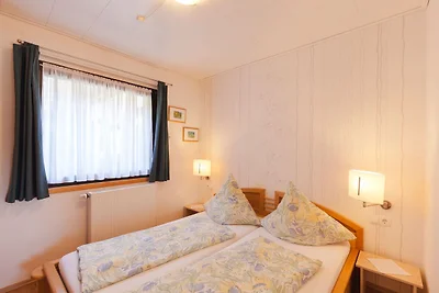 Wohnung mit überdachter Terrasse in...