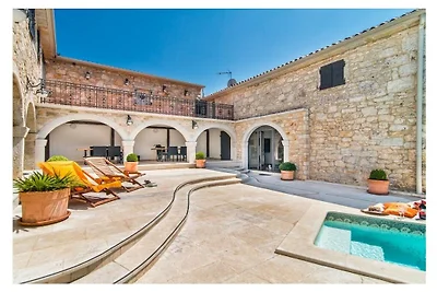 Villa in Vrsar met zwembad