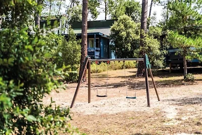 Studio mit überdachtem Balkon