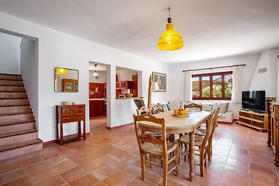 Rustige villa in Cala Vadella met zwembad
