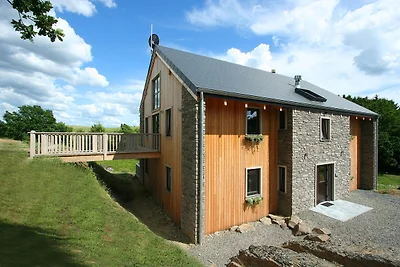 Luxuriöse Villa mit Sauna und Whirlpool in Na...