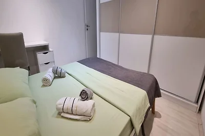 Geräumige Wohnung in Kastel Novi