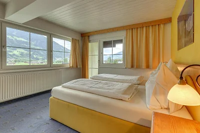 Großzügiges Appartement am Fügenerhof