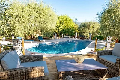 Maison de vacances à Grasse avec piscine