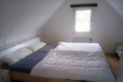 Ferienhaus in Ouddorp mit Schwimmbecken