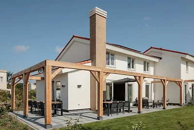 Villa bifamiliare moderna, in un villaggio tu...