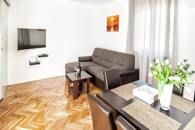 Luxusapartment mit privatem Balkon