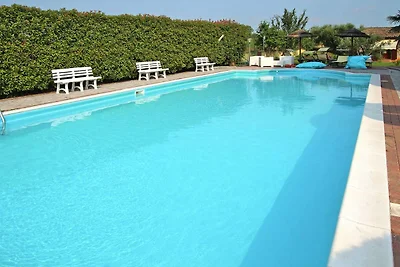 Appartement in Peschiera met verwarming